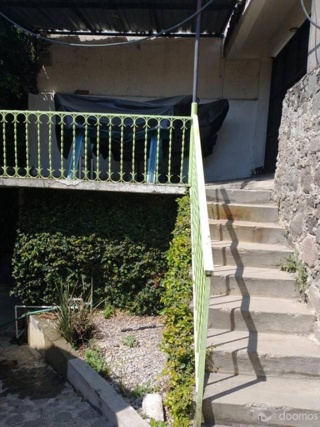 Bonita casa sola en Venta en la Colonia Los Presidentes en Temixco, Morelos.