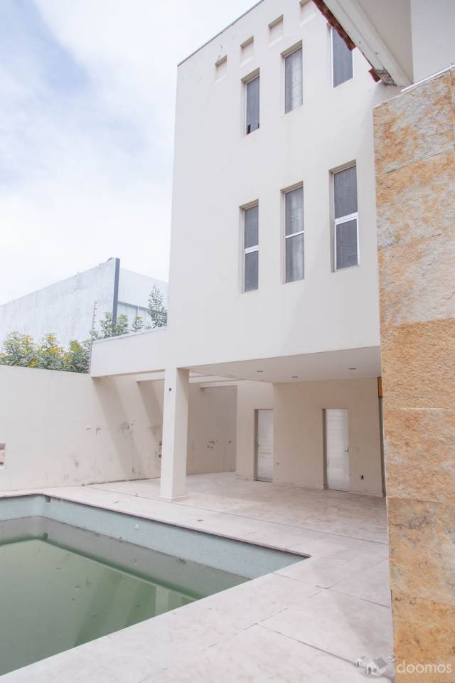 Casa en Venta en Bugambilias