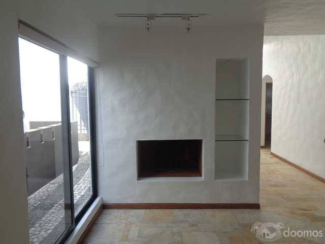 Casa en Puebla de un piso 600 metros  En Estrellas Del Sur, Amplio Jardín Un Piso 3 recamaras despacho sala de tv y cuarto servicio