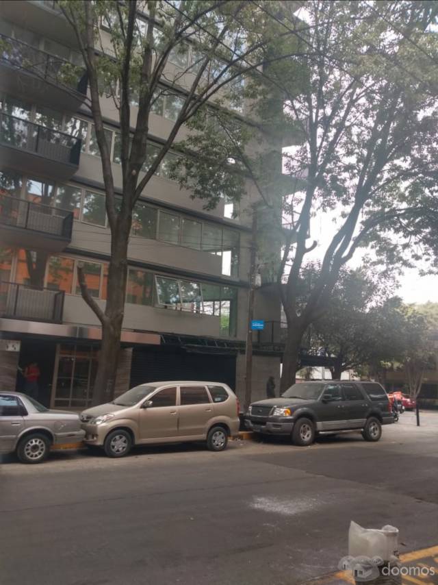 SE RENTA LOCAL EN CONDESA $121,000