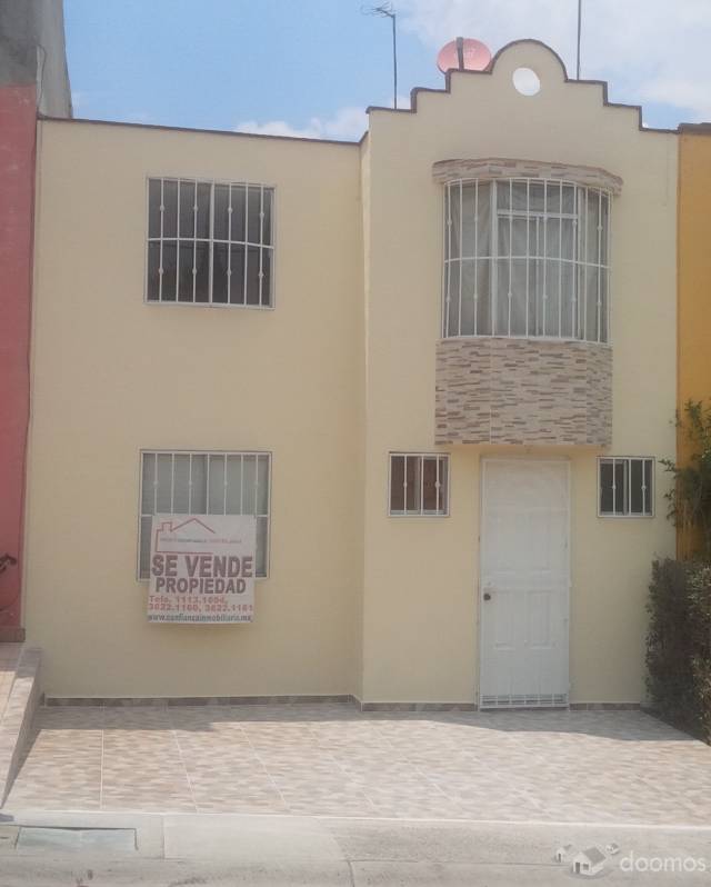 CASA EN VENTA  UBICADA EN COL. CLAUSTROS DE SAN MIGUEL, PRIVADA ANGEL JOEL, CUAUTITLÁN IZCALLI.