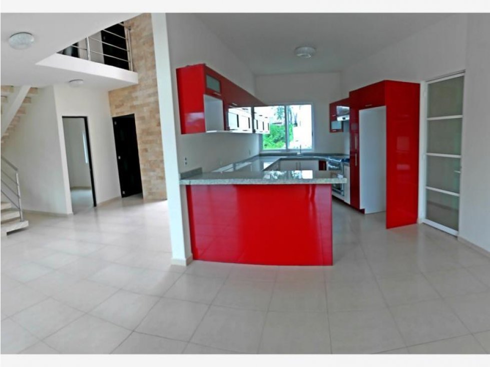 ESTRENA EXCLUSIVA CASA  DOBLE ALTURA AL SUR DE CUERNAVACA