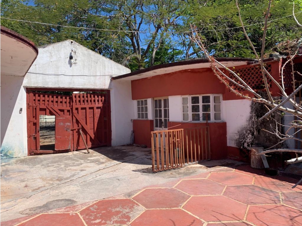 VENTA DE PROPIEDAD  (FABRICA PINYL)