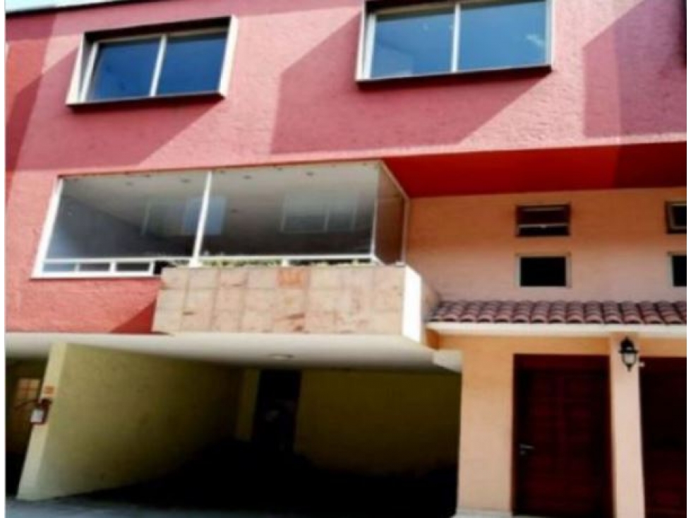 EXCLUSIVA CASA REMATE BANCARIO UBICADISIMA COYOACAN