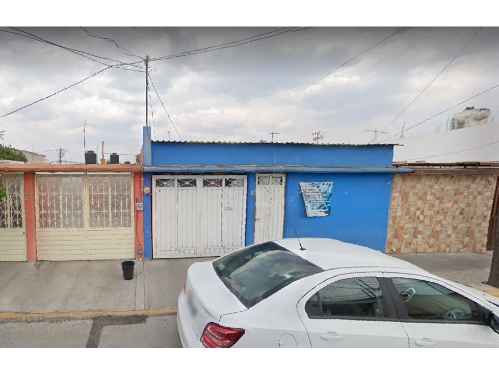 VENTA CASA EN REMATE BANCARIO VILLA DE LAS FLORES 1RA  COACALCO EDOMEX