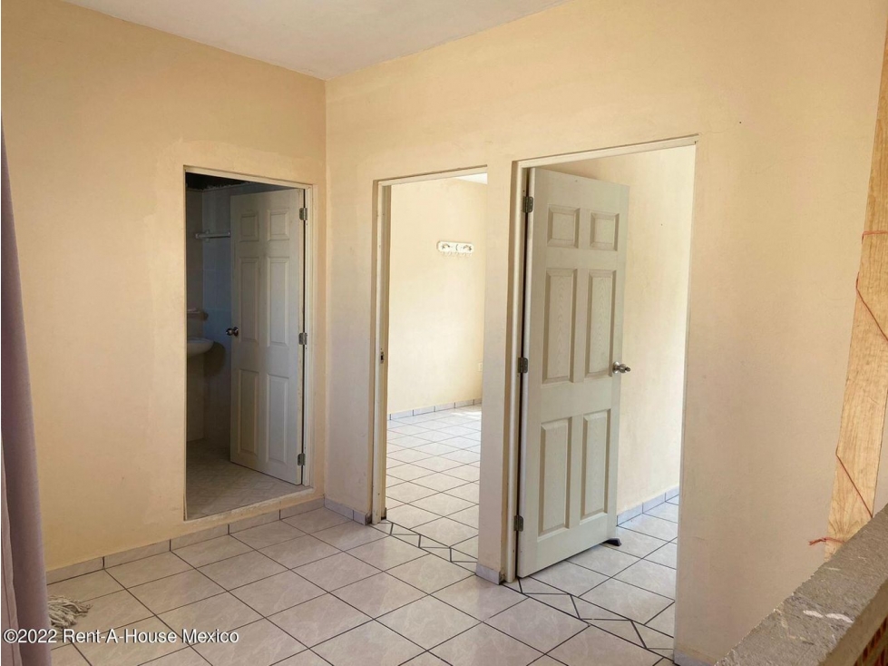 Casa en Renta en Calle Martires,Ignacio Zaragoza.RU 22-5209