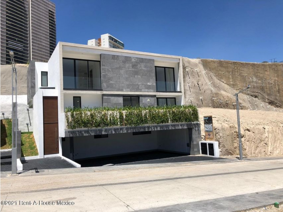 Casa en Venta Bosque Real, Andador La Vista Bosque Real. 22-2081 M.M