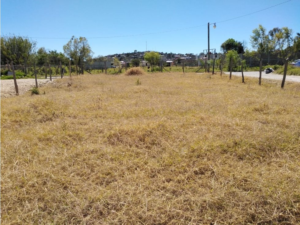 EN VENTA TERRENO EN A UNAS CUADRAS DE TODO EN COMITAN.