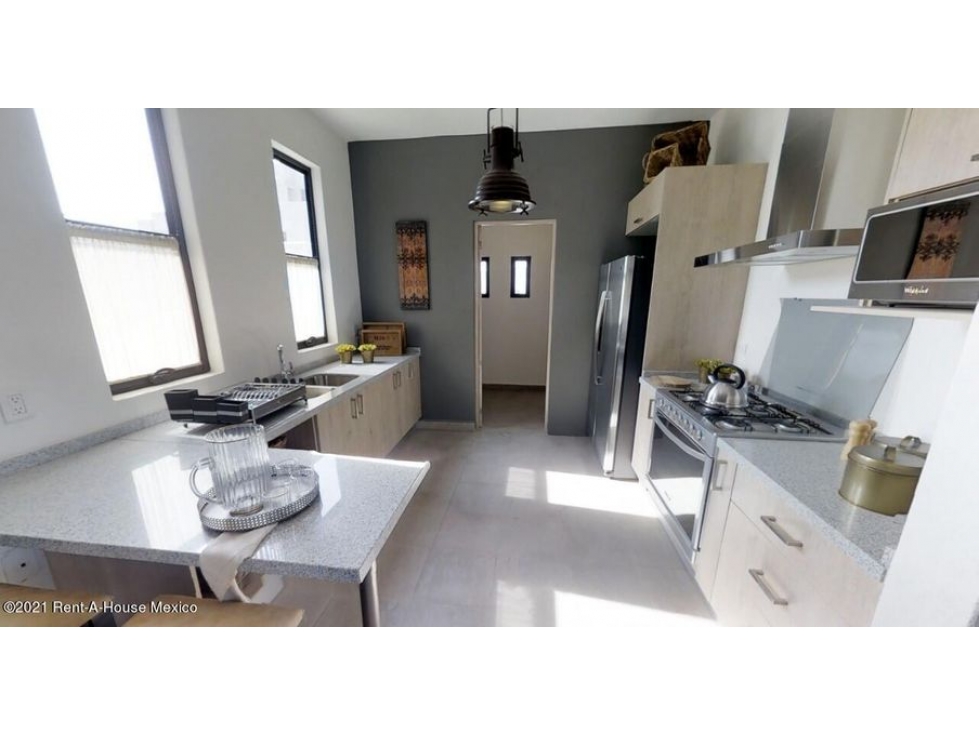 San Miguel de Allende casa en VENTA de 4 recamaras RAHQRO 21-3519