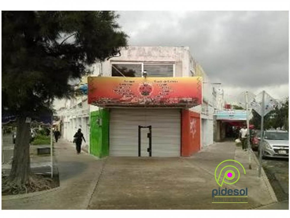 Venta de Plaza Comercial, Jardines de la Cruz