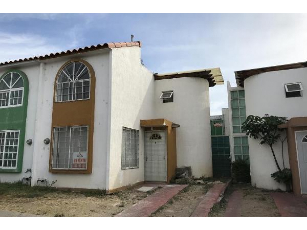 ¡¡REMATE!! CASA DOS PISOS EN PRIVADA TLAJOMULCO JALISCO $$619,495$$