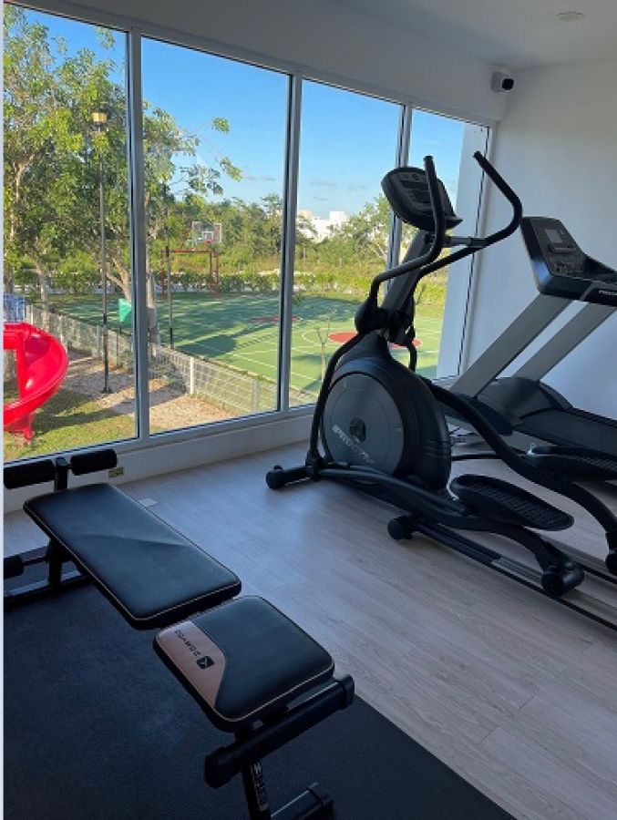 Venta de hermosa casa dentro de Privada al Norte de Mérida (aplica Infonavit)