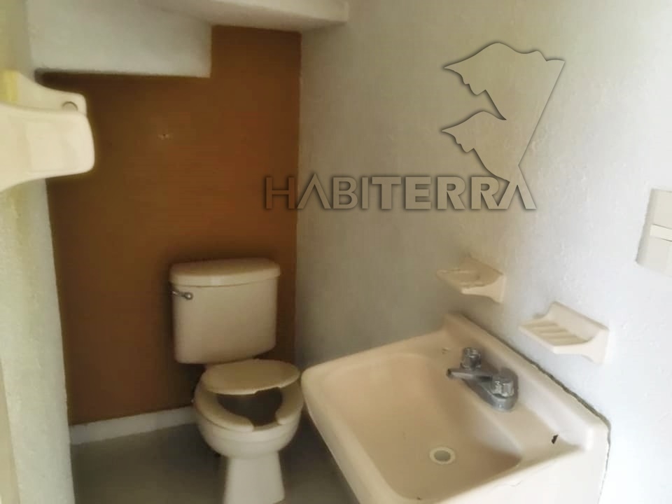 CASA AMUEBLADA EN RENTA EN LA COL. LEONARDO RODRIGUEZ ALCAINE, TUXPAN, VER.