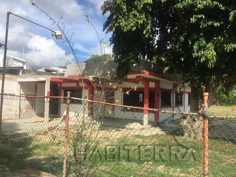 TERRENO EN VENTA SOBRE EL BOULEVARD INDEPENDENCIA, TUXPAN, VER.