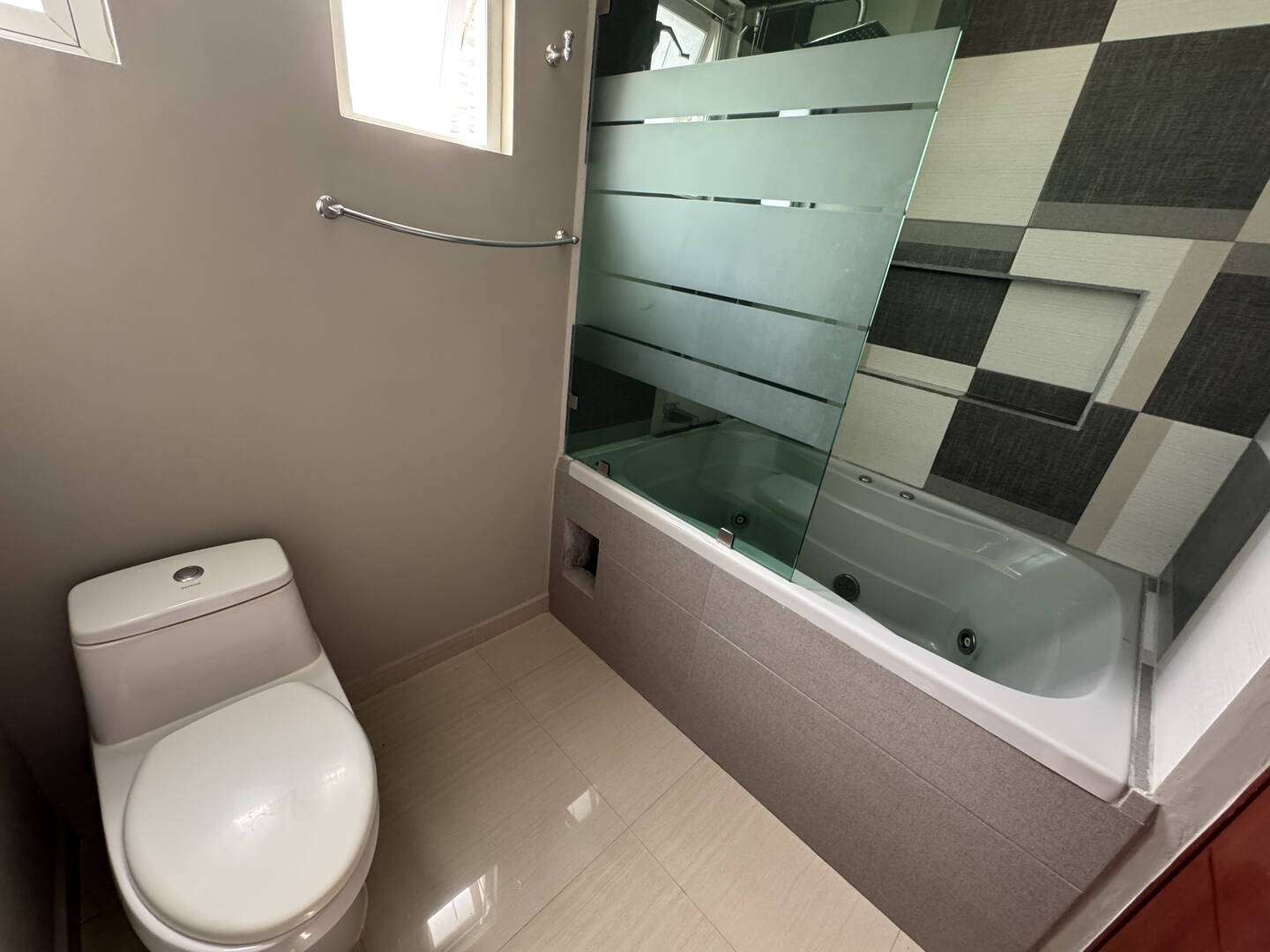 ¡Tu nuevo hogar en Mazatlán! Casa en Almar Residencial!