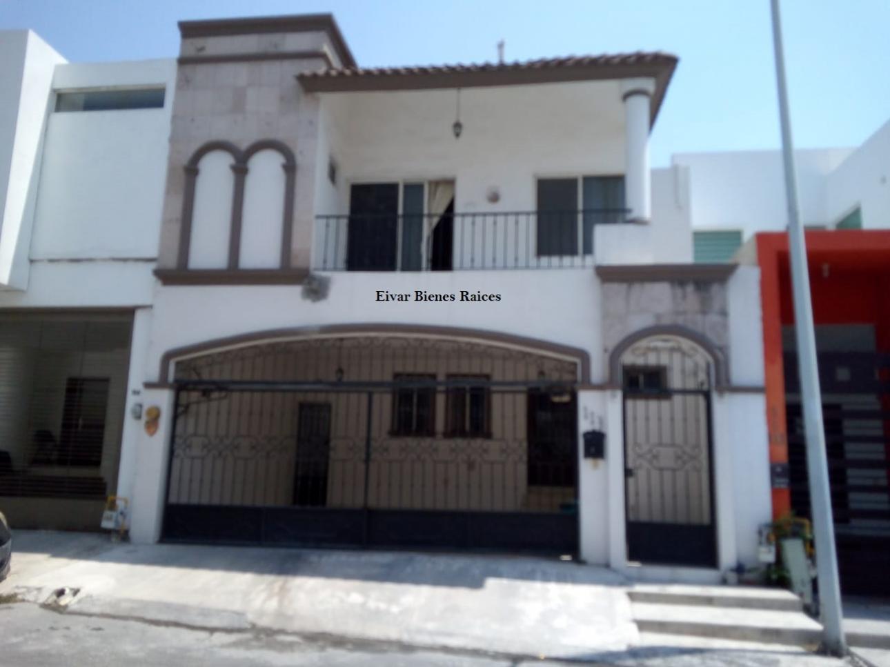 ESPECTACULAR CASA EN CUMBRES ELITE