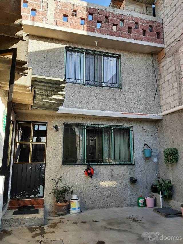 En Cd Cuauhtèmoc Ecatepec casa en VENTA