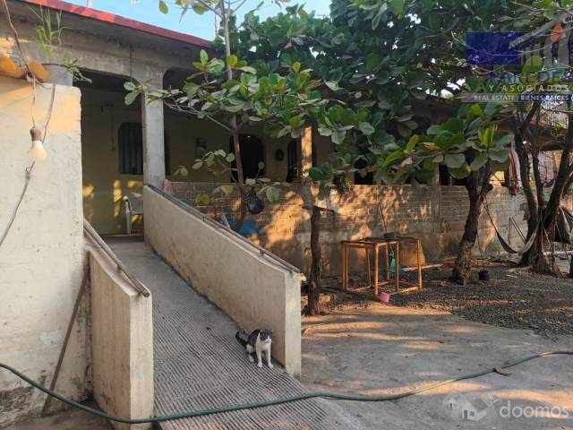 C115 Venta de Casa,  3 recamaras  a 100 mts carretera Zona Ixtapa en Barrio Nuevo