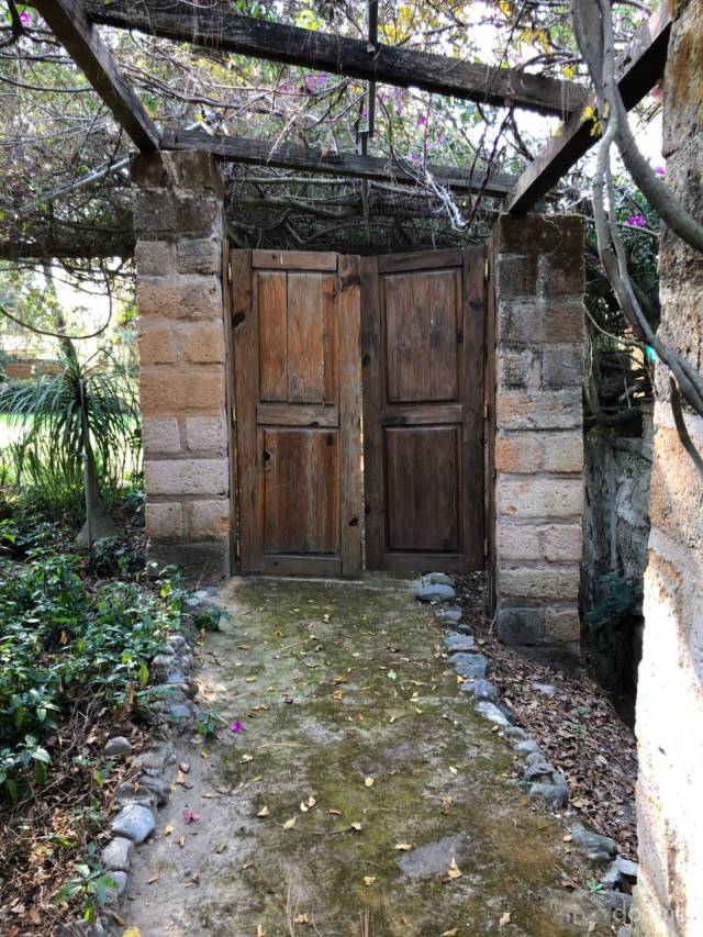 INCREIBLE CASA CON CABAÑA EN LA HACIENDA LA HERRADURA, ZAPOPAN