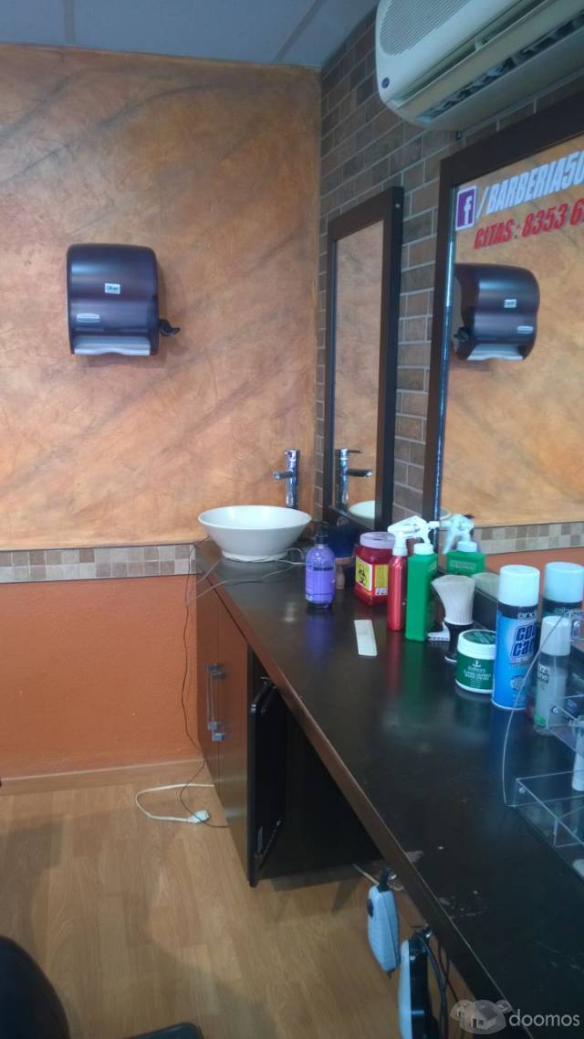 Local en renta en el centro de San Nicolás, local en renta para Barber, local cerca de Arturo B de la Garza