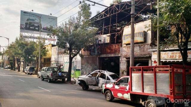 Locales Comerciales en Avenida Principal Aquiles Serdán