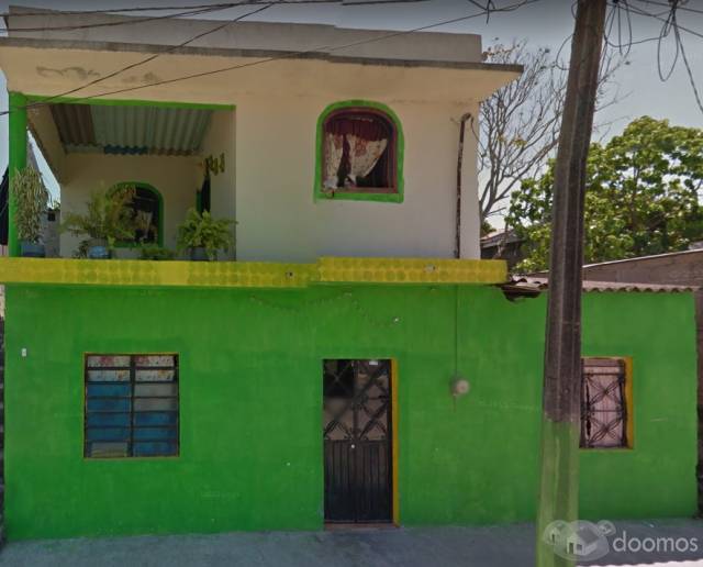 VENDO UNA CASA EN TECOLUTILLA CALLE BENITO JUAREZ