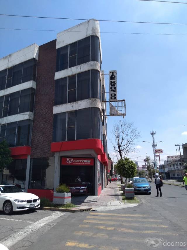 Venta edificio en av Principal NEGOCIABLE