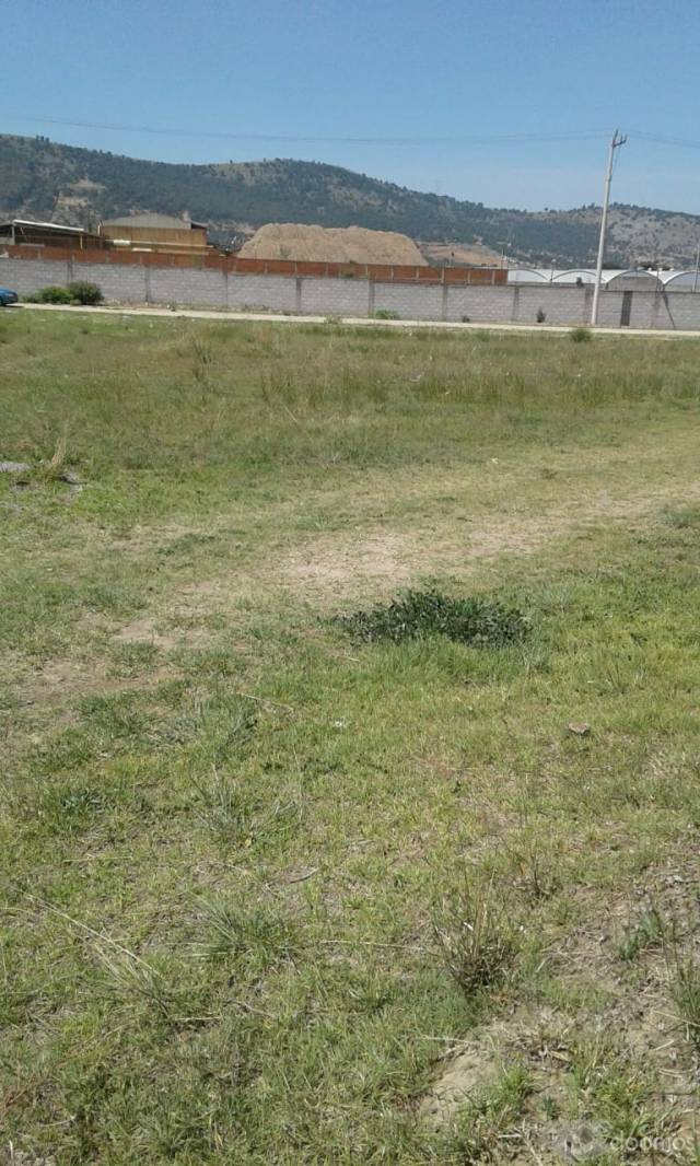 VENDO LOTE DE 2640 M2 A INDUSTRIAS