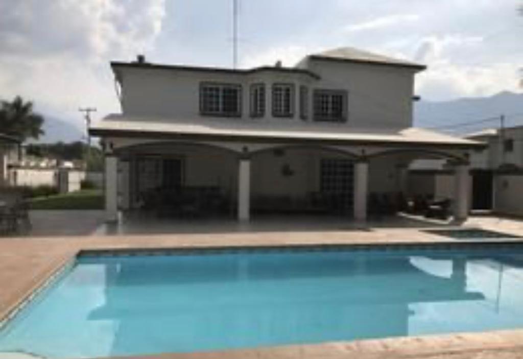 Casa en condominio en El Vergel