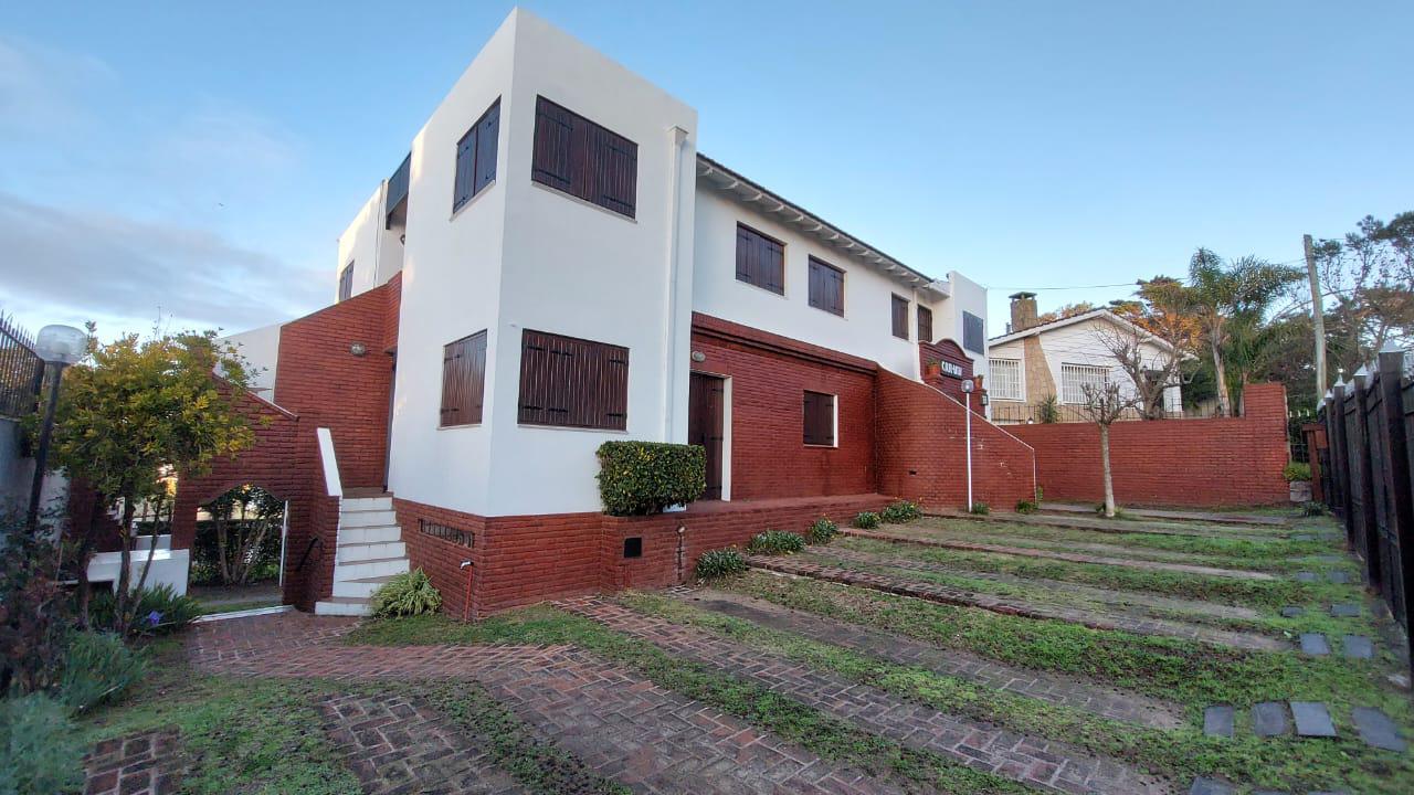 Departamento - Venta - Villa Gesell - 2 Ambientes