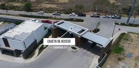 CASA EN VENTA EN LOS CAVAZOS - SANTIAGO N.L.