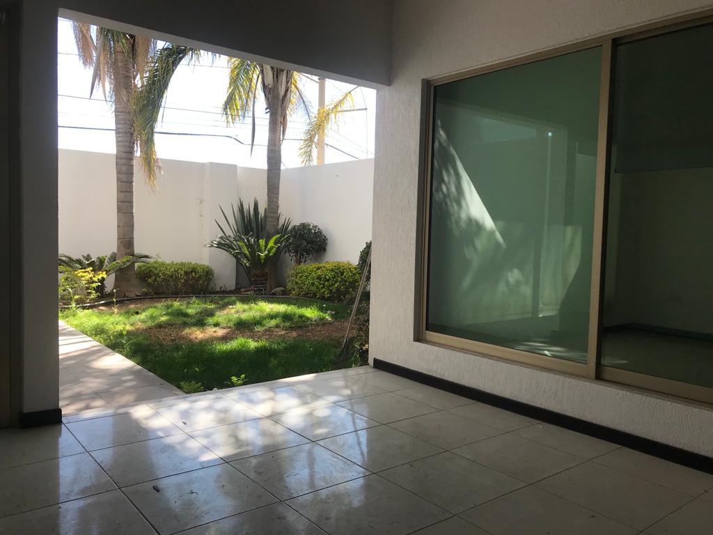 Renta de Casa en Fracc. Portón Santa Clara, en Aguascalientes