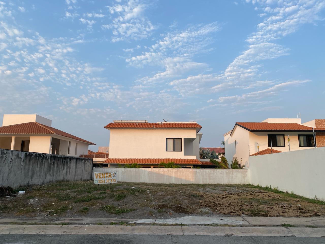 Terrenos en Venta  a unos pasos del mar, Sendero Residencial , Alvarado