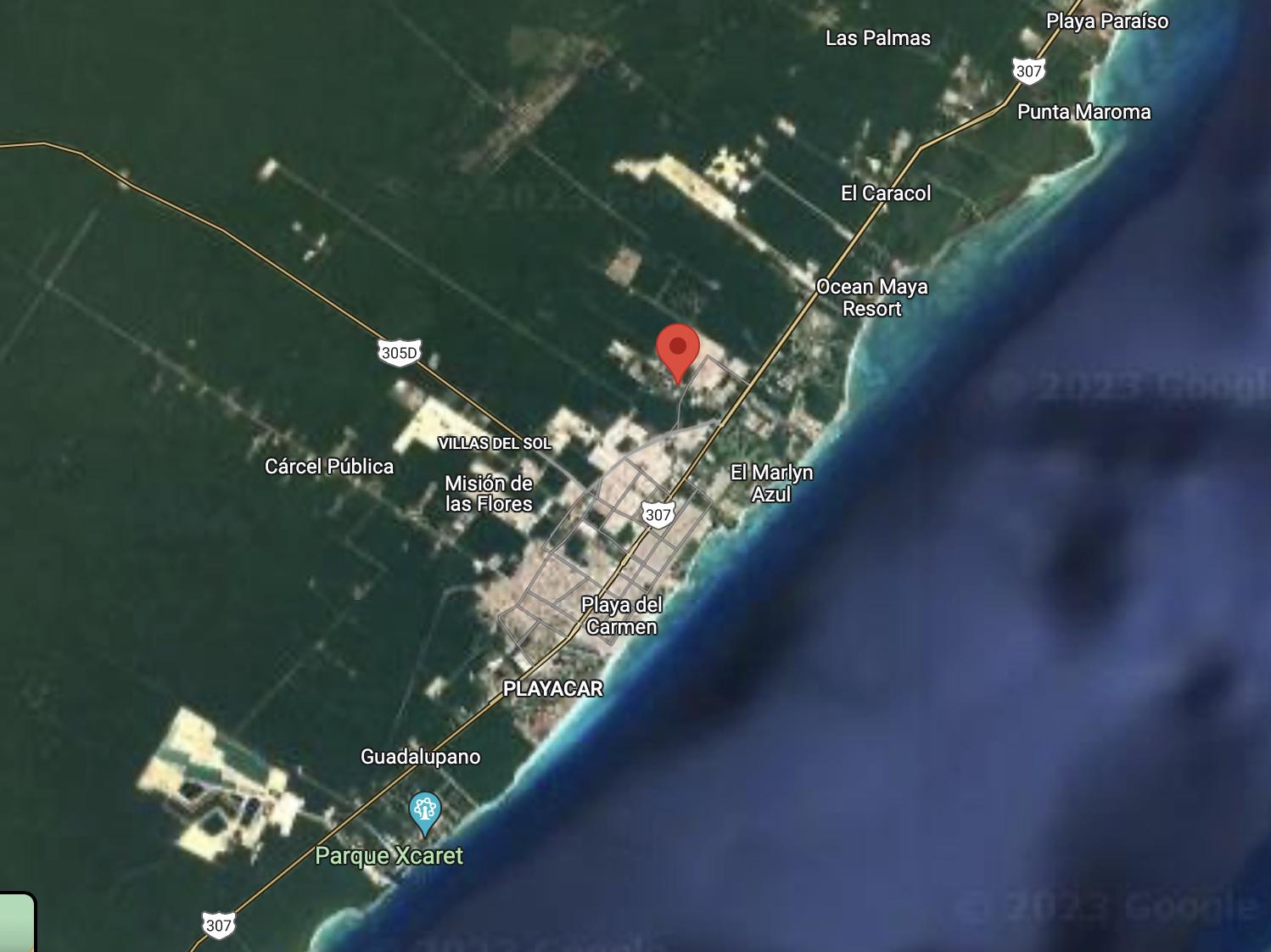 Terreno sobre avenidas  en  Playa del carmen Quintana Roo
