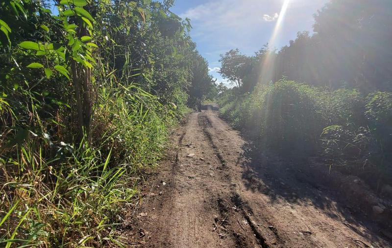 TERRENO EN BACALAR QROO A 4 minutos del centro .