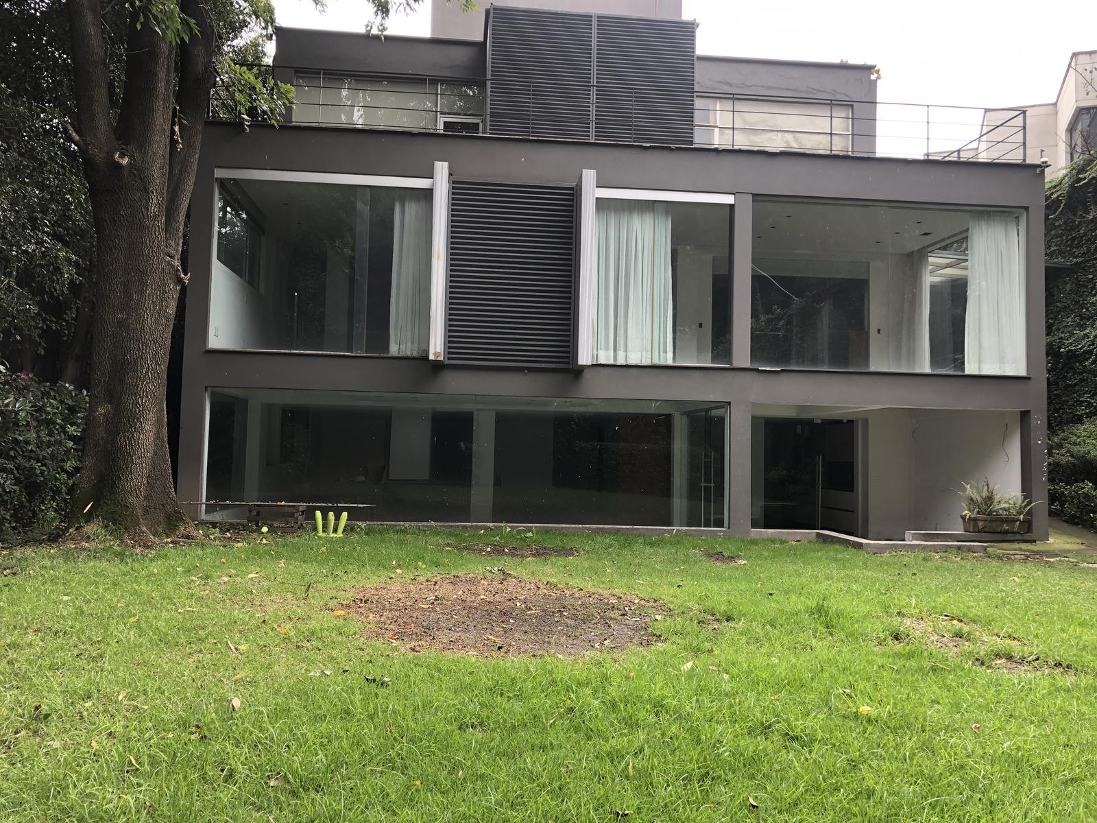 Casa Habitación en Renta - Lomas de Chapultepec - 691 m2