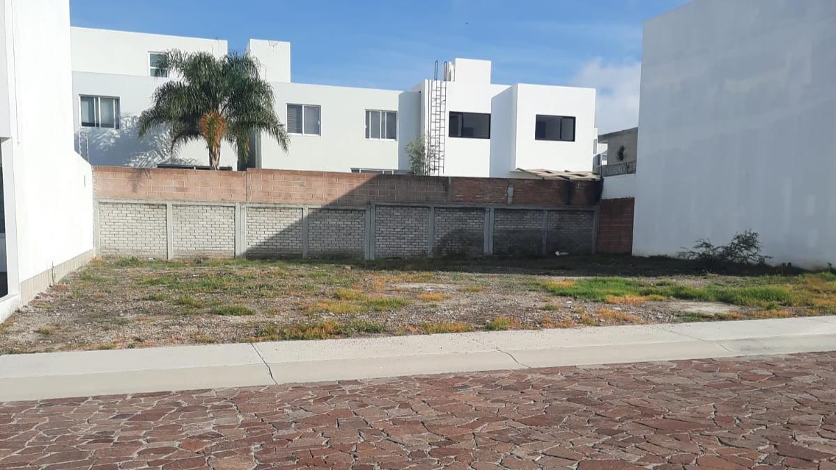 Terreno en   Venta en Cañadas del Lago