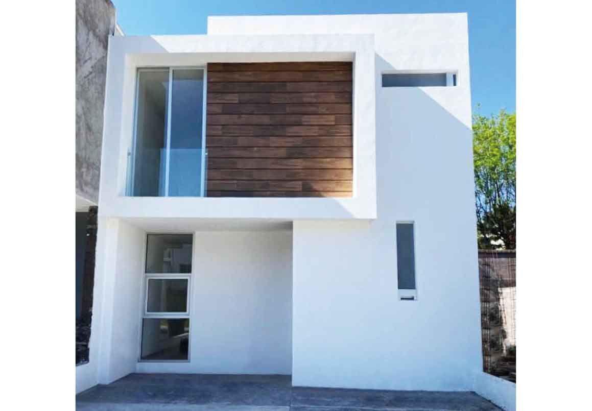 CASA EN VENTA EN FRACCIONAMIENTO CISNES ALTOZANO, MORELIA