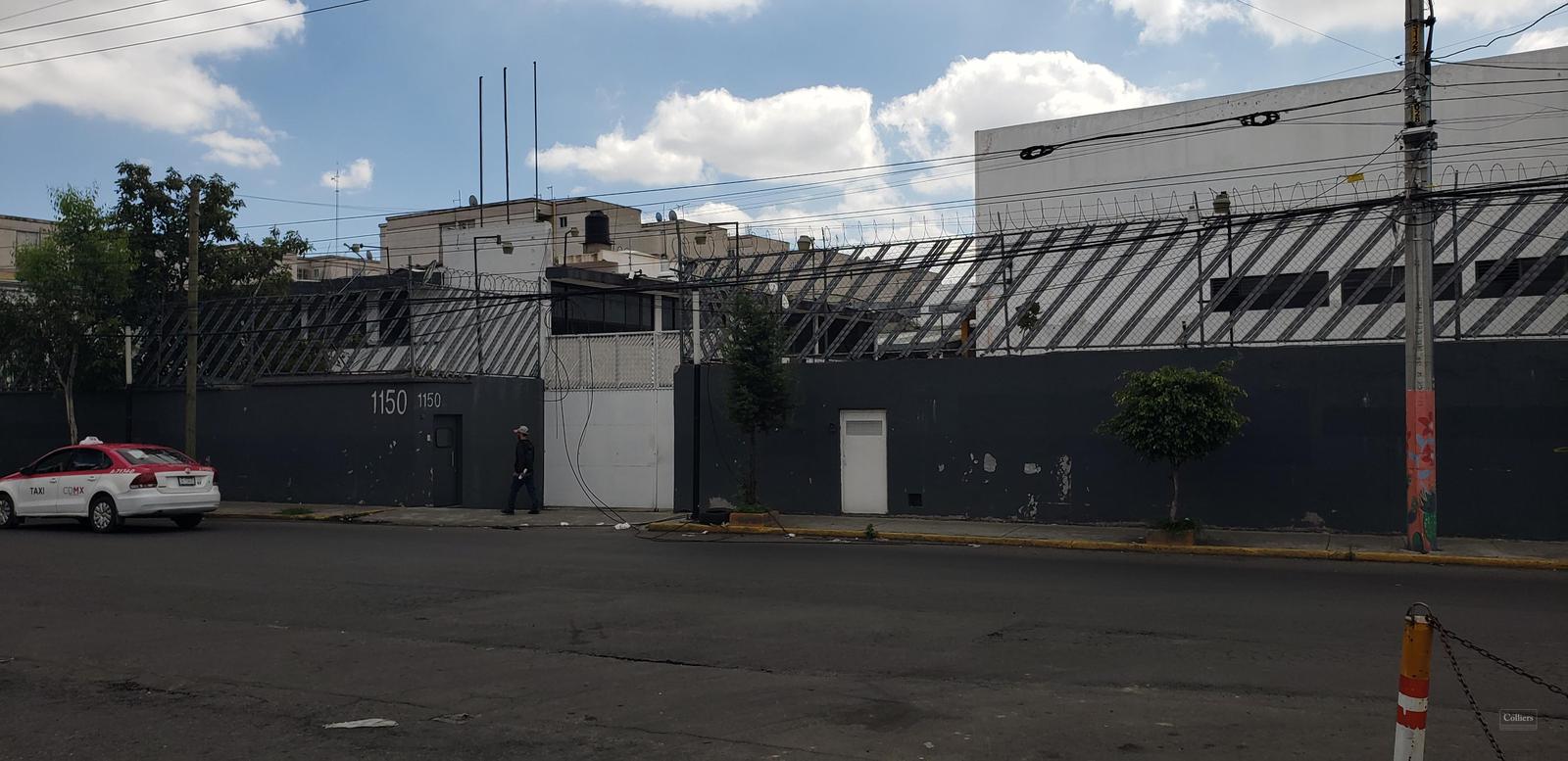 VENTA DE BODEGA INDUSTRIAL EN IZTAPALAPA CIUDAD DE MÉXICO