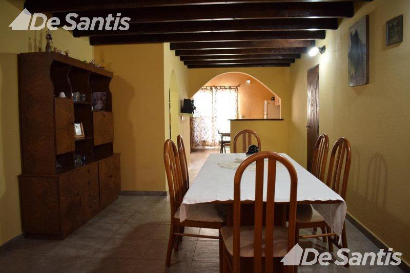 Chalet 5 ambientes - Punta Mogotes