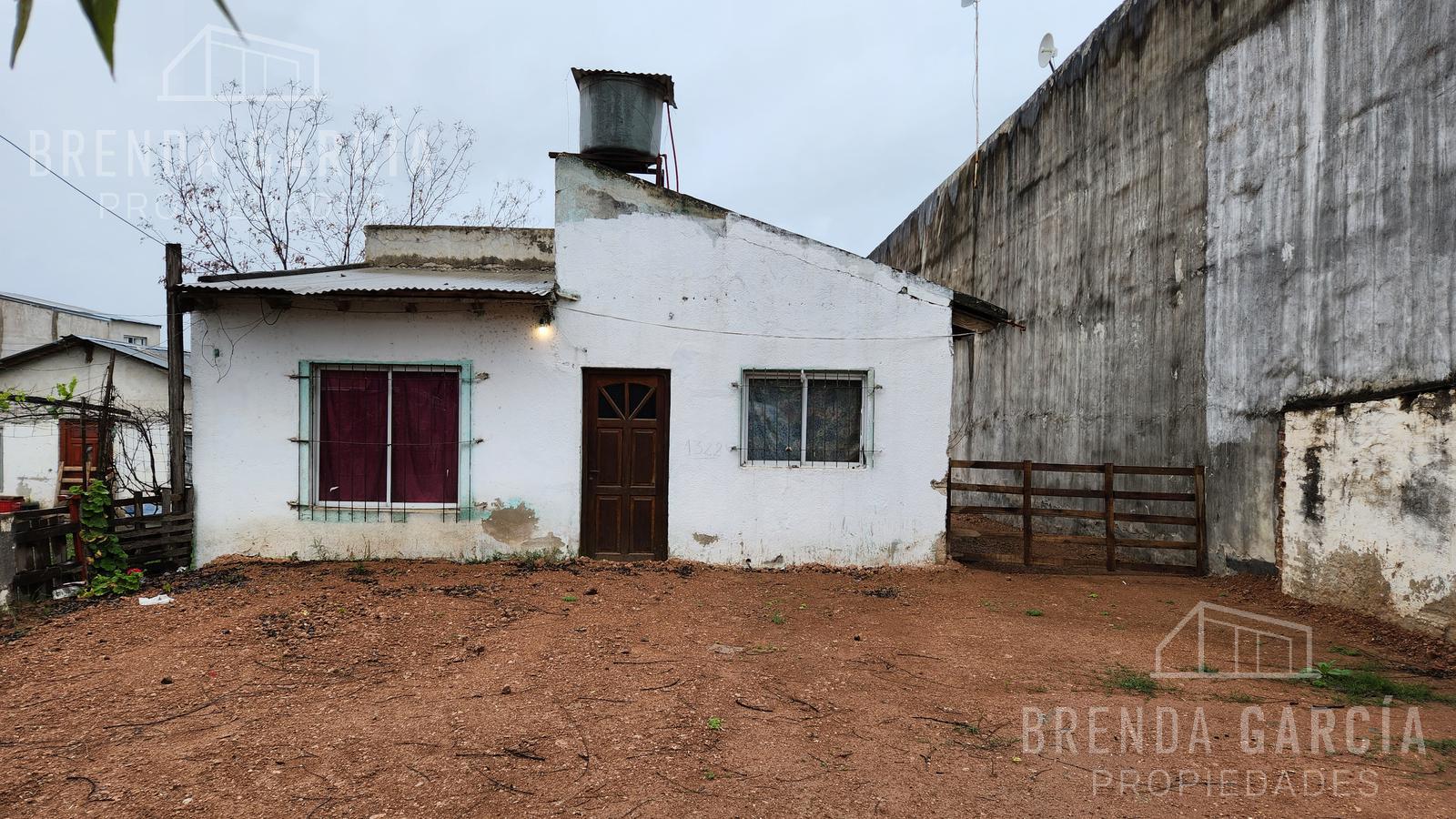 Lote En Venta Con Mejoras Sobre Acceso Principal A Colon