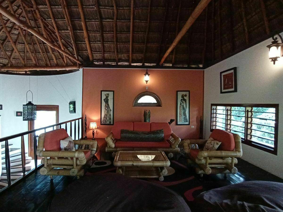 Casa en Venta con Muelle en la Laguna de Bacalar