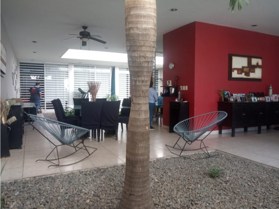 CASA EN VENTA EN RESIDENCIAL LOS TULIPANES