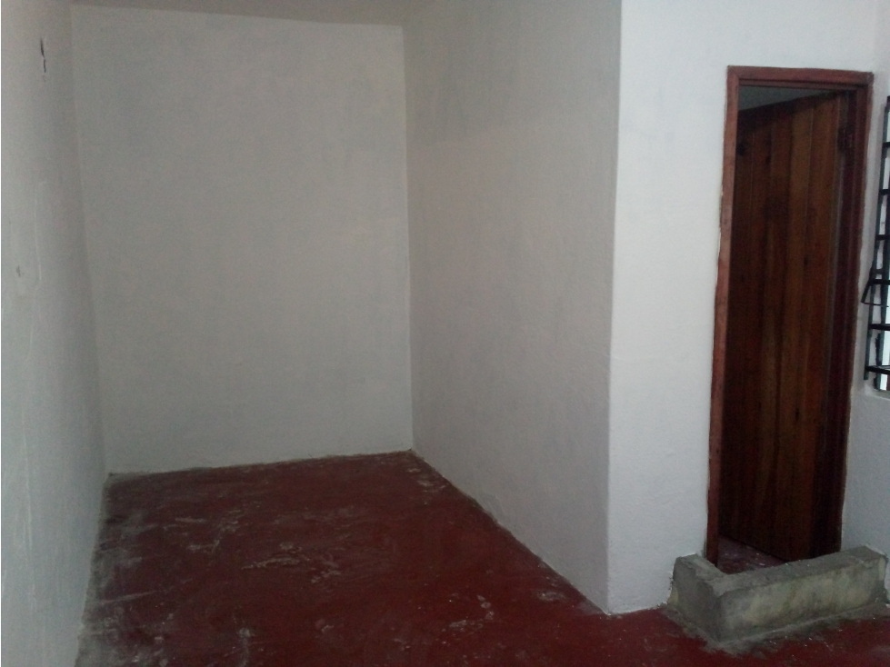 CASA EN VENTA COL. MUNICIPAL 3 RECAMARAS 1 BAÑO EN VILLAHERMOSA