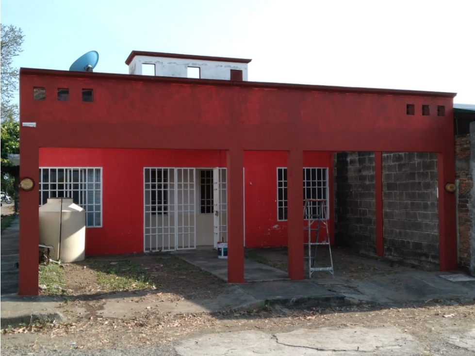 CASA EN VENTA COL. LAS ROSAS DEL TACANA TAPACHULA