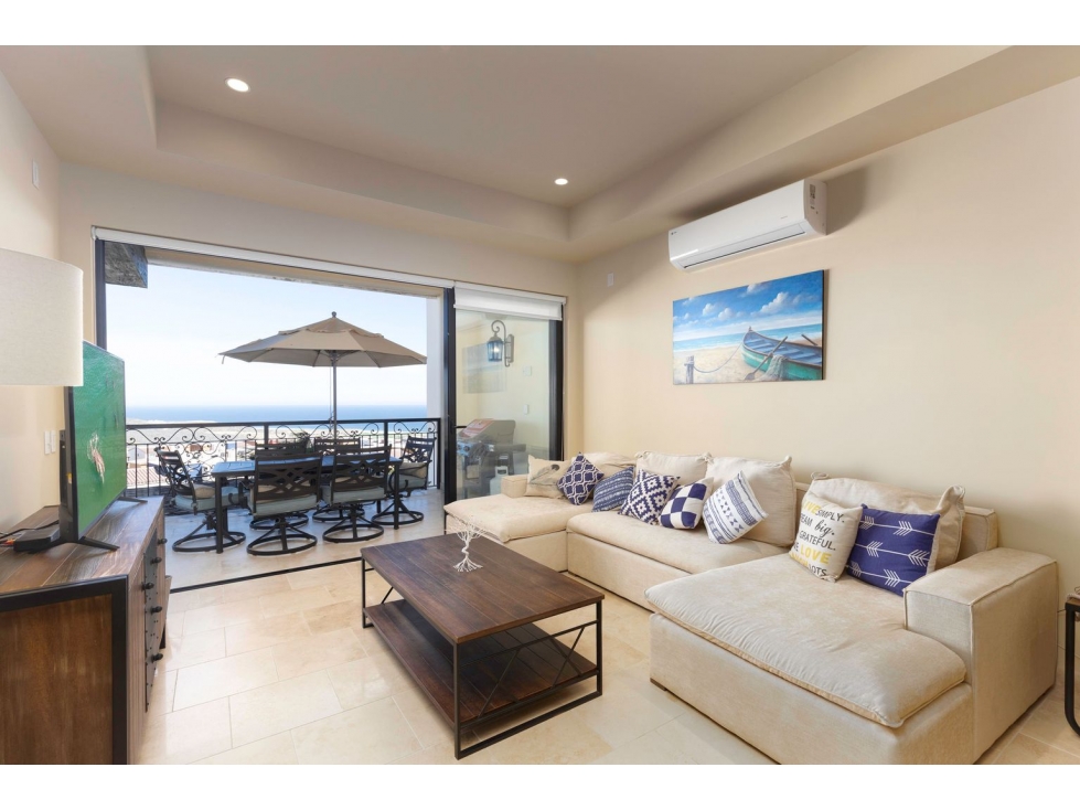 Casa Hugo Copala at Quivira 6204, Pacific
