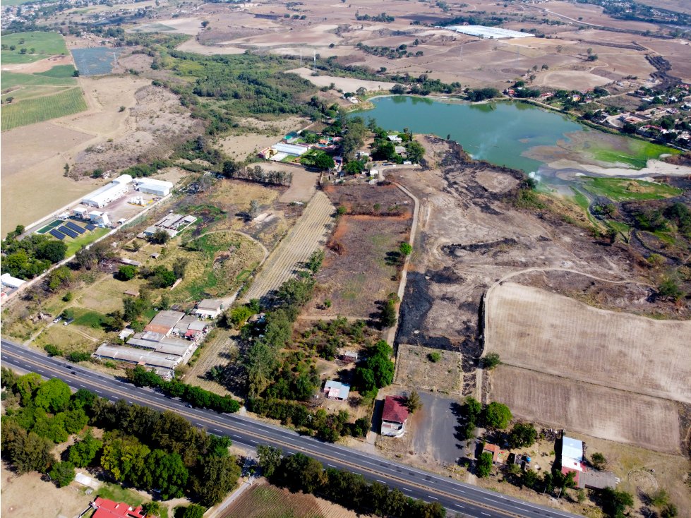 TERRENO 3 HECTÁREAS - A 8 MIN DE LA VENTA DEL ASTILLERO.