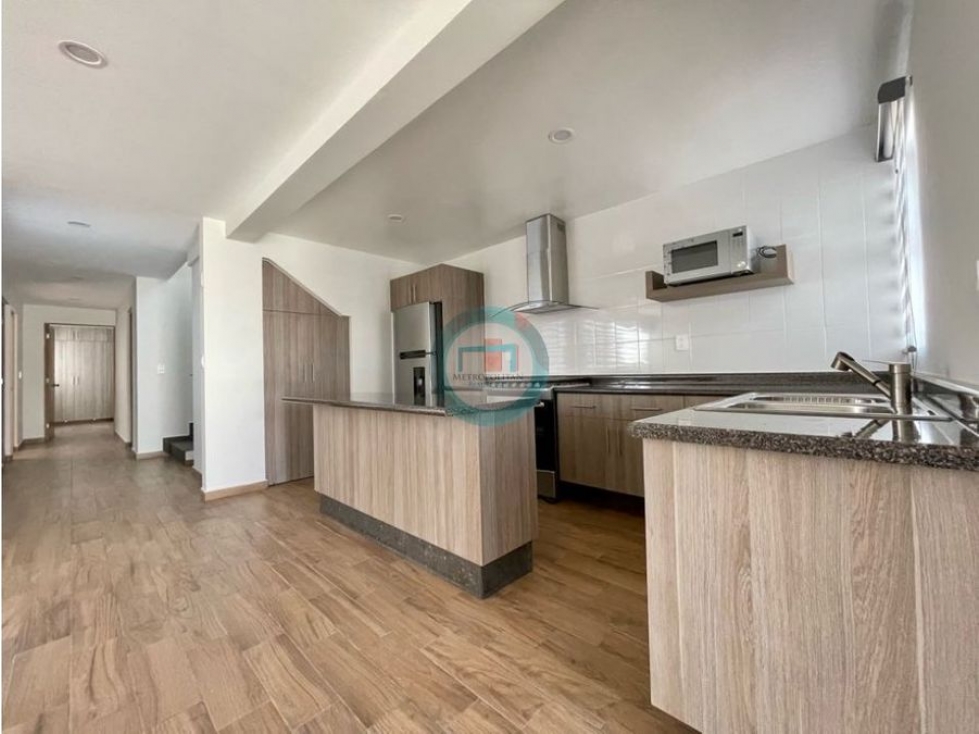 Departamento Nuevo en Venta Planta Baja con Jardin en San Mateo Atenco