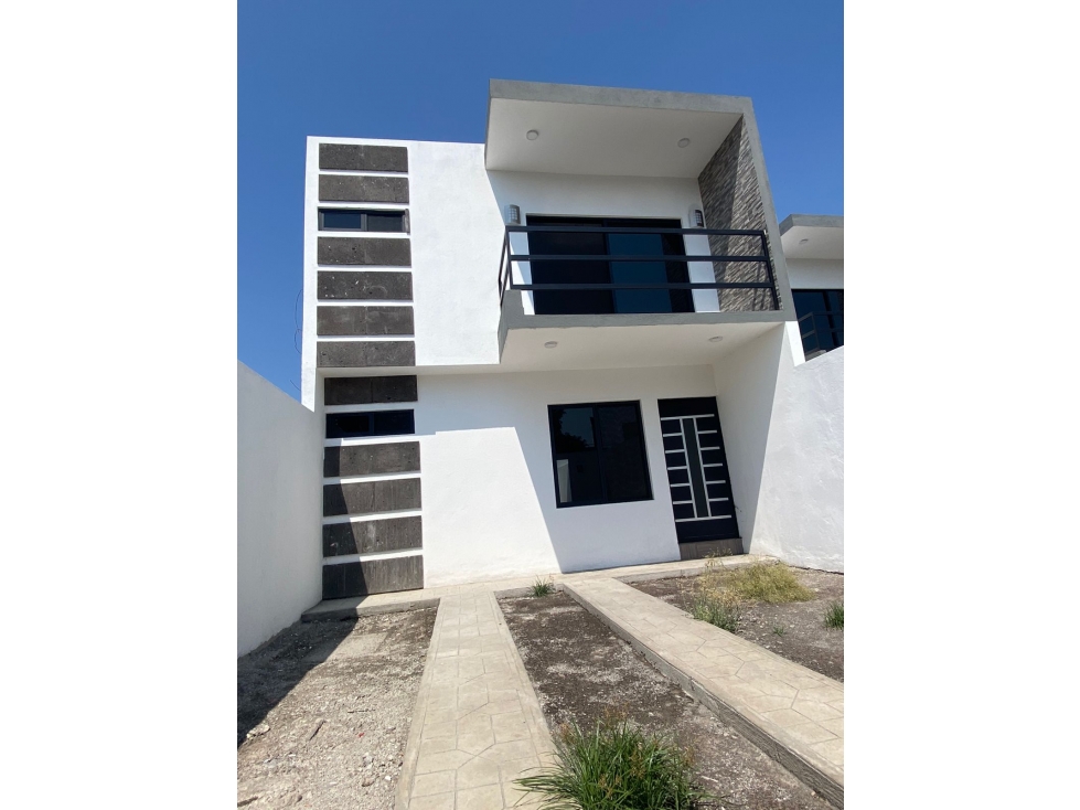 CASA SOLA EN VENTA EN CUAUTLA MORELOS A 5 MIN DEL CENTRO