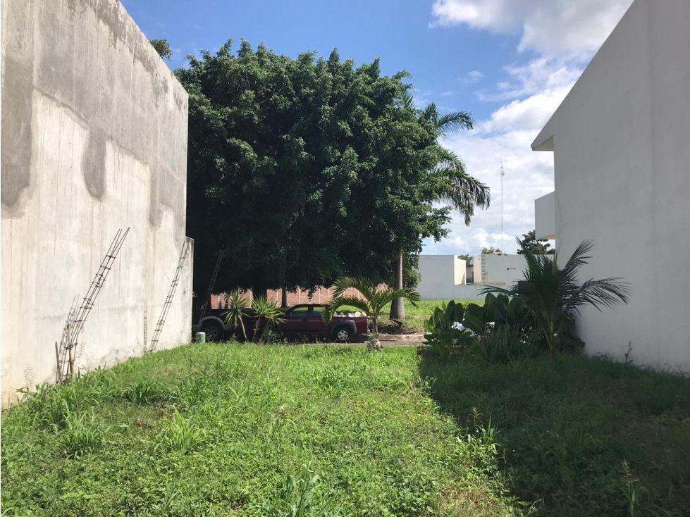 LOTE EN VENTA EN FRACCIONAMIENTO VALLE DORADO TAPACHULA